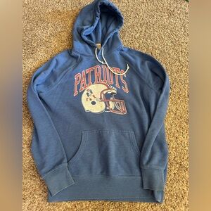 New England Patriots Throwback Vintage Homage Hoodie- Medium